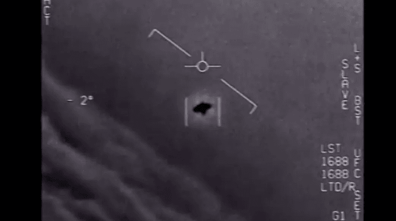 Screenshot of the famous UAP sighting called FLIR, also known as the “Tic Tac” UFO video, recorded by Lieutenant Commander Chad Underwood. 